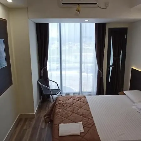 SleepRest @ Pollux Habibie Appartement Batam Buitenkant foto