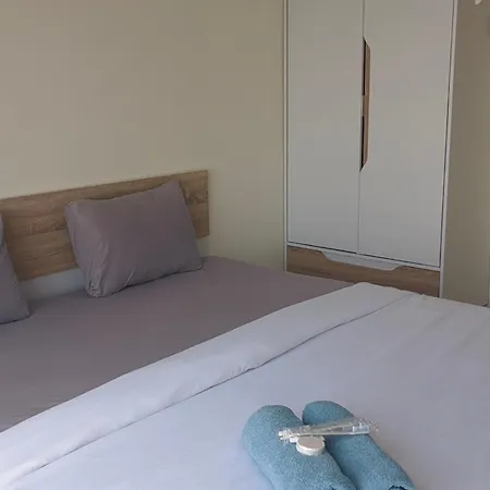 SleepRest @ Pollux Habibie Appartement Batam Buitenkant foto