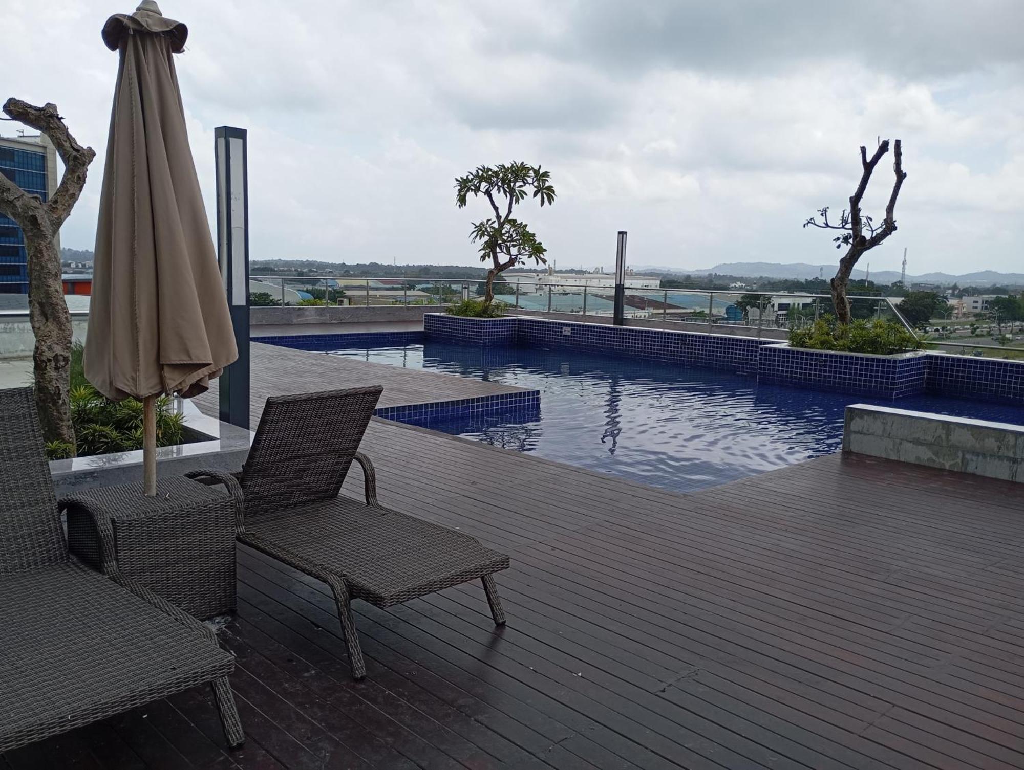 Sleeprest @ Pollux Habibie Apartment Batam